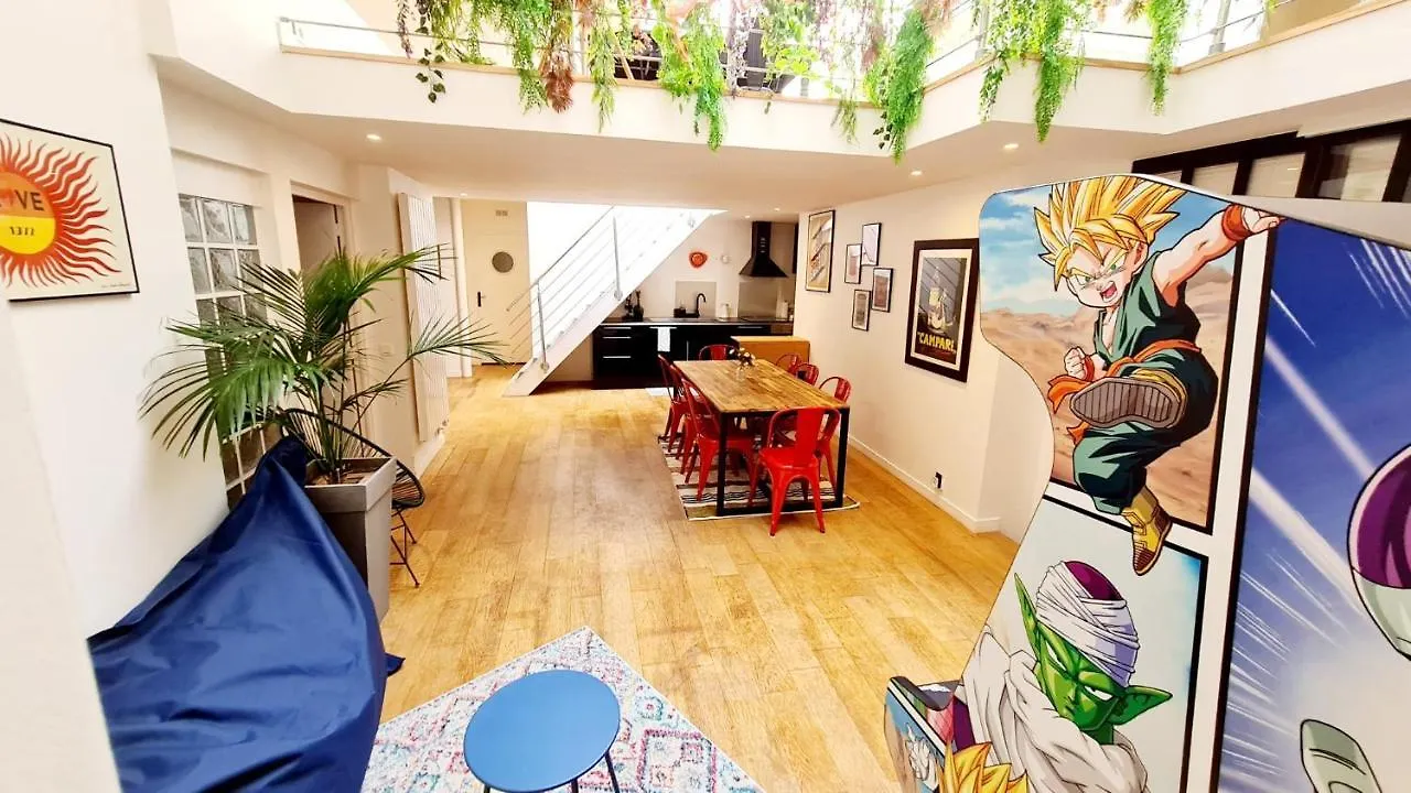 Loft Familial Au Coeur De Paris Avec Clim, Arcade Et Baby-Foot Proche Republique Et Canal St Martin France