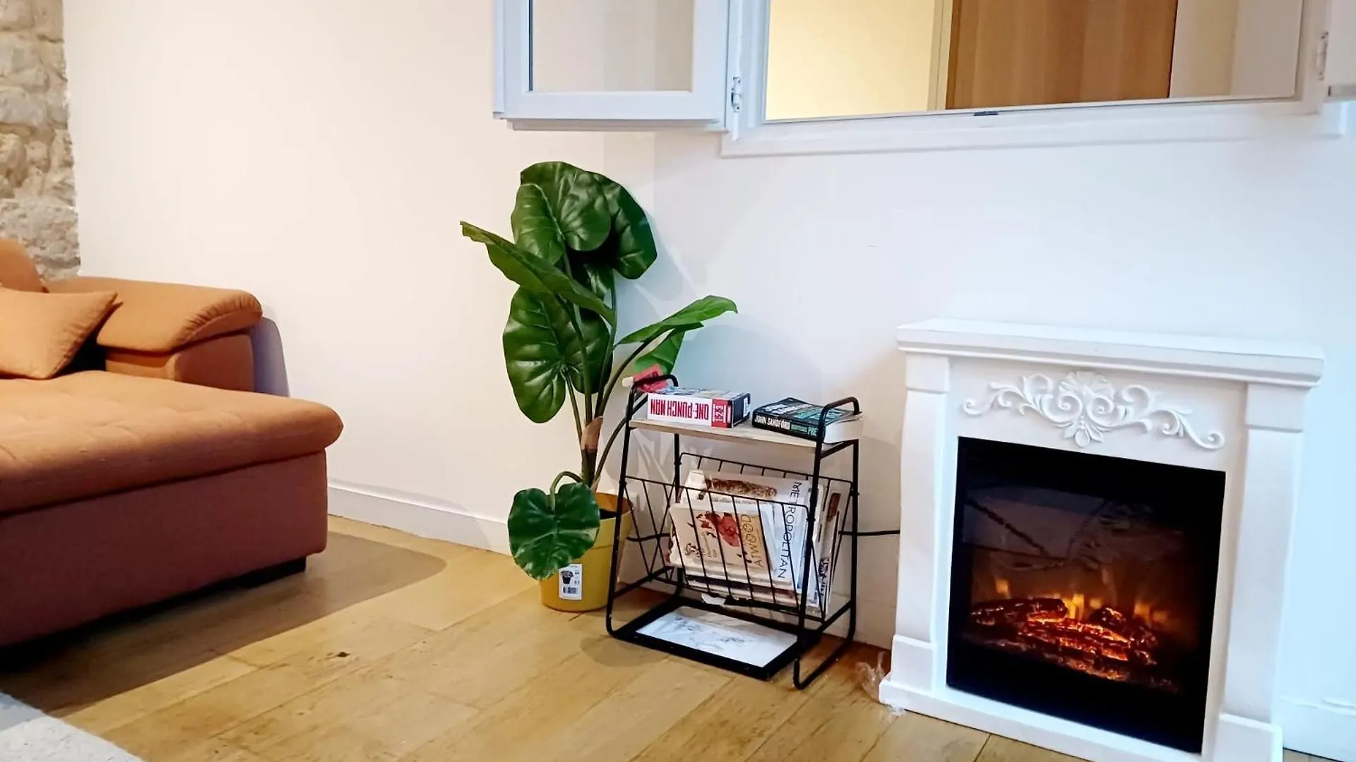 Apartment Loft Familial Au Coeur De Paris Avec Clim, Arcade Et Baby-Foot Proche Republique Et Canal St Martin