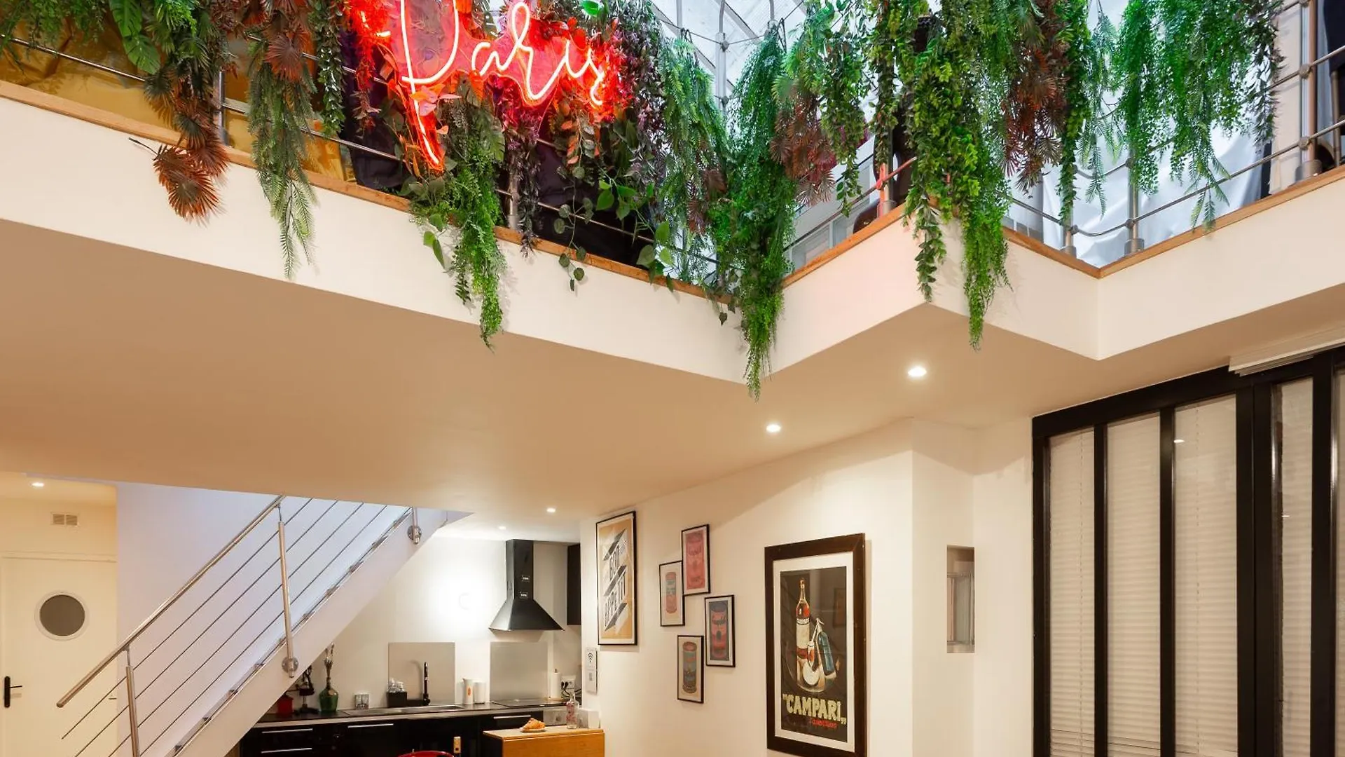 Loft Familial Au Coeur De Paris Avec Clim, Arcade Et Baby-Foot Proche Republique Et Canal St Martin