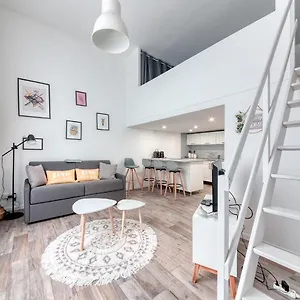 https://guestready-chic-duplex-in-villeurbanne.hotels-rhonealpes.com