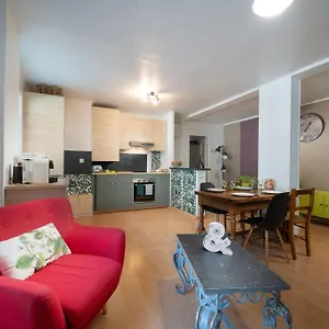 https://appartement-2-chambres-au-coeur-de-marseille.fr-provencehotel.com